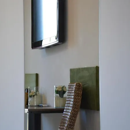 Bed & Breakfast Fashion Style 4*